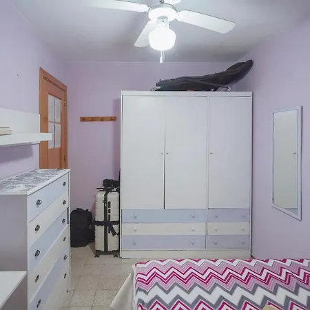 Privadas Con Cama Doble En בית אירוח סביליה