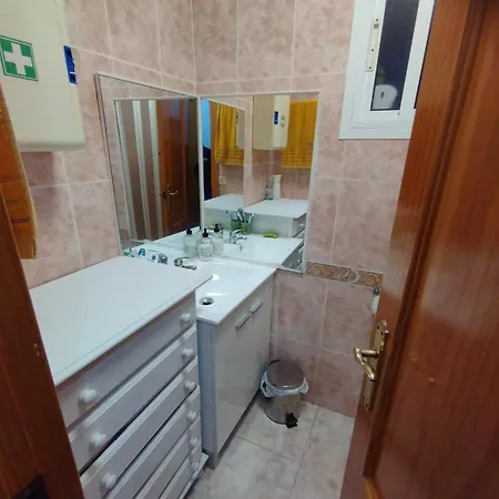Kwatera prywatna Privadas Con Cama Doble En