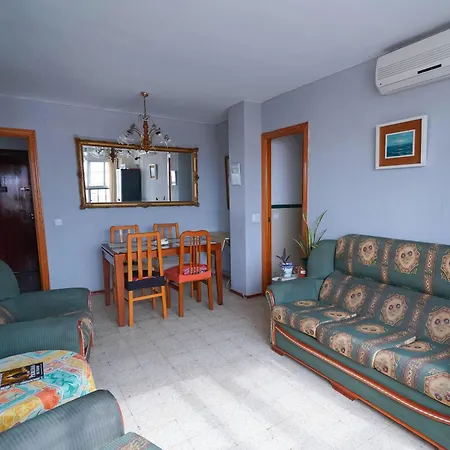 Privadas Con Cama Doble En Sewilla