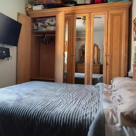 Privadas Con Cama Doble En בית אירוח סביליה