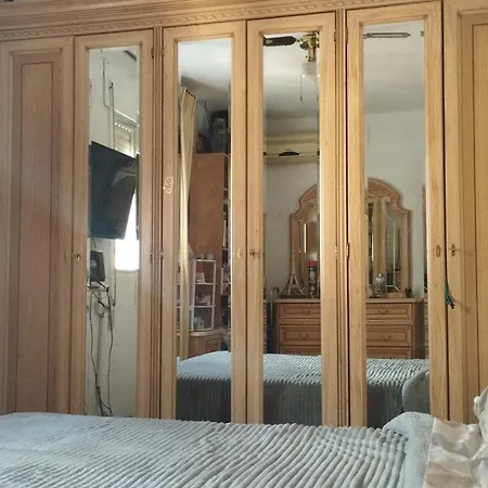 Privadas Con Cama Doble En בית אירוח סביליה