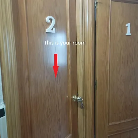 Privadas Con Cama Doble En Sevilla