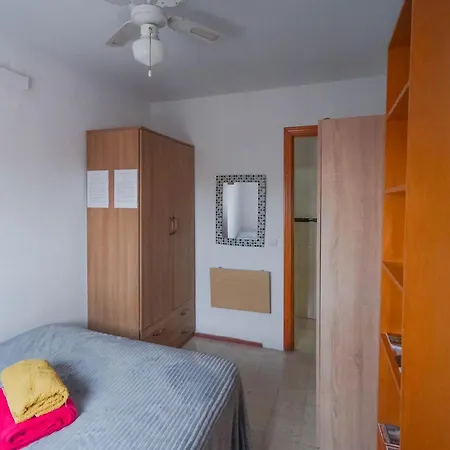Privadas Con Cama Doble En Sevilla Alloggio in famiglia *