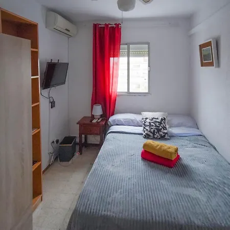 Privadas Con Cama Doble En Sevilla
