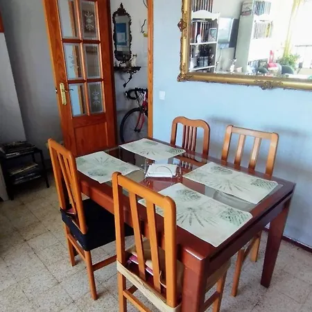 Privadas Con Cama Doble En Alloggio in famiglia *