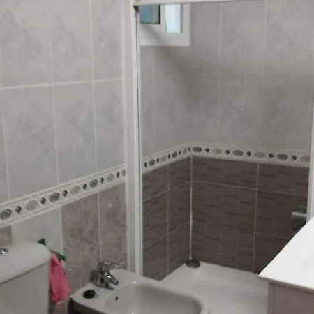 Privadas Con Cama Doble En Sevilla