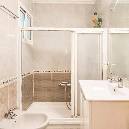 Privadas Con Cama Doble En Sevilla